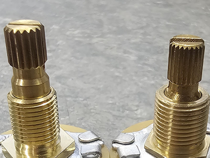 Close up of Imperial CTS and Metric CTS Pot Splines